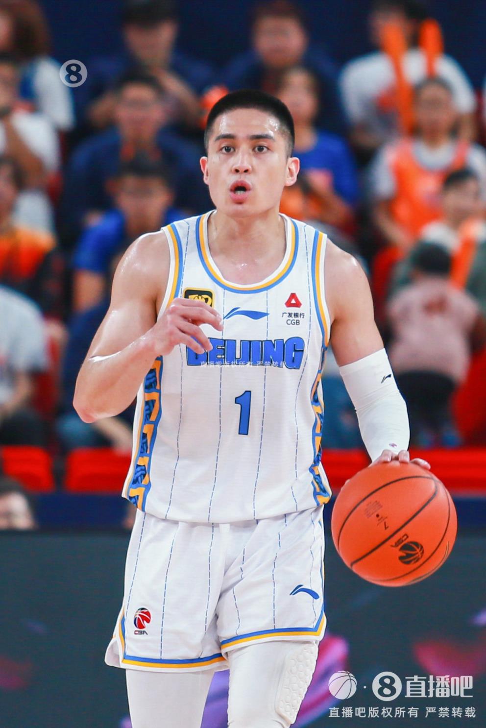 第四節(jié)先生！陳盈駿9中3得11分2板9助&11分全部為第四節(jié)所得！